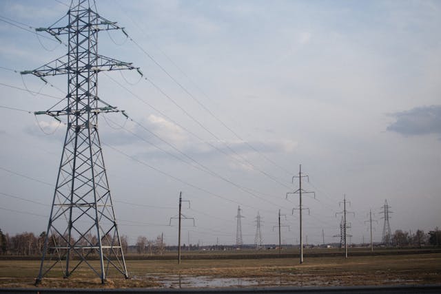 Prawo energetyki odnawialnej – praktyczne spojrzenie na wyzwania i regulacje